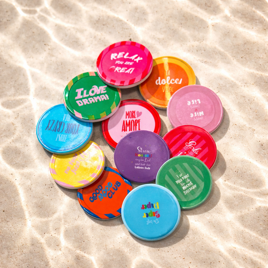 Keramik Magnet mit Spruch – Bunte Design Magnete für Kühlschrank & Büro