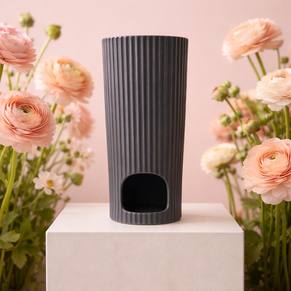 Schwarze Duftlampe aus Keramik – moderne Aromalampe inkl. GRATIS Duftöl (3€ Wert)